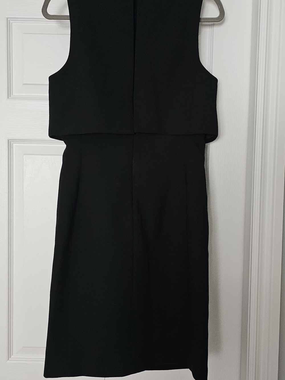 RW&CO. Black Sleeveless Midi Sheath Dress